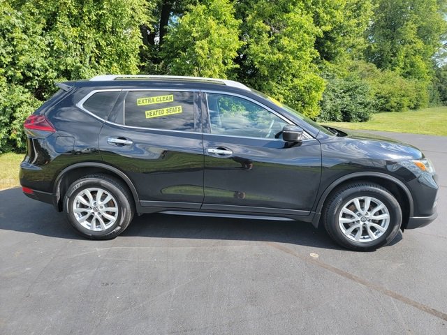 Used 2018 Nissan Rogue S with VIN 5N1AT2MV4JC823958 for sale in Greenfield, IN