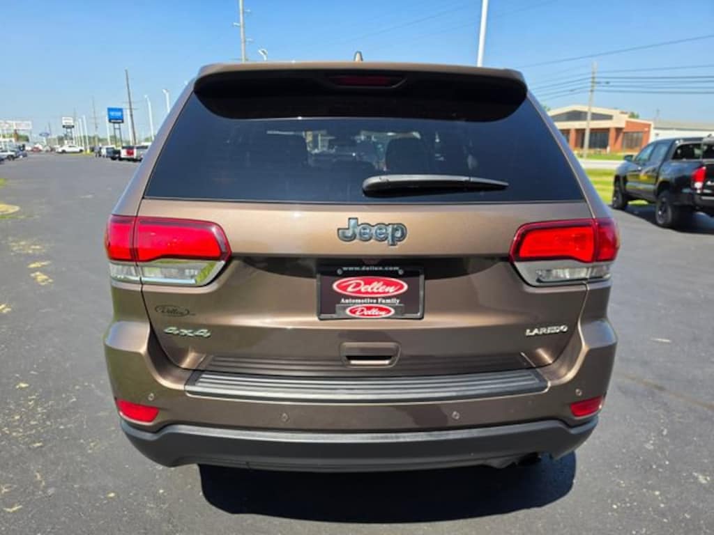 Used 2020 Jeep Grand Cherokee Laredo E 4x4 SUV