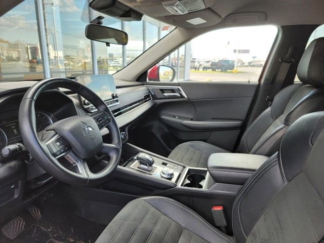 2024 Mitsubishi Outlander SE Ralliart photo 3