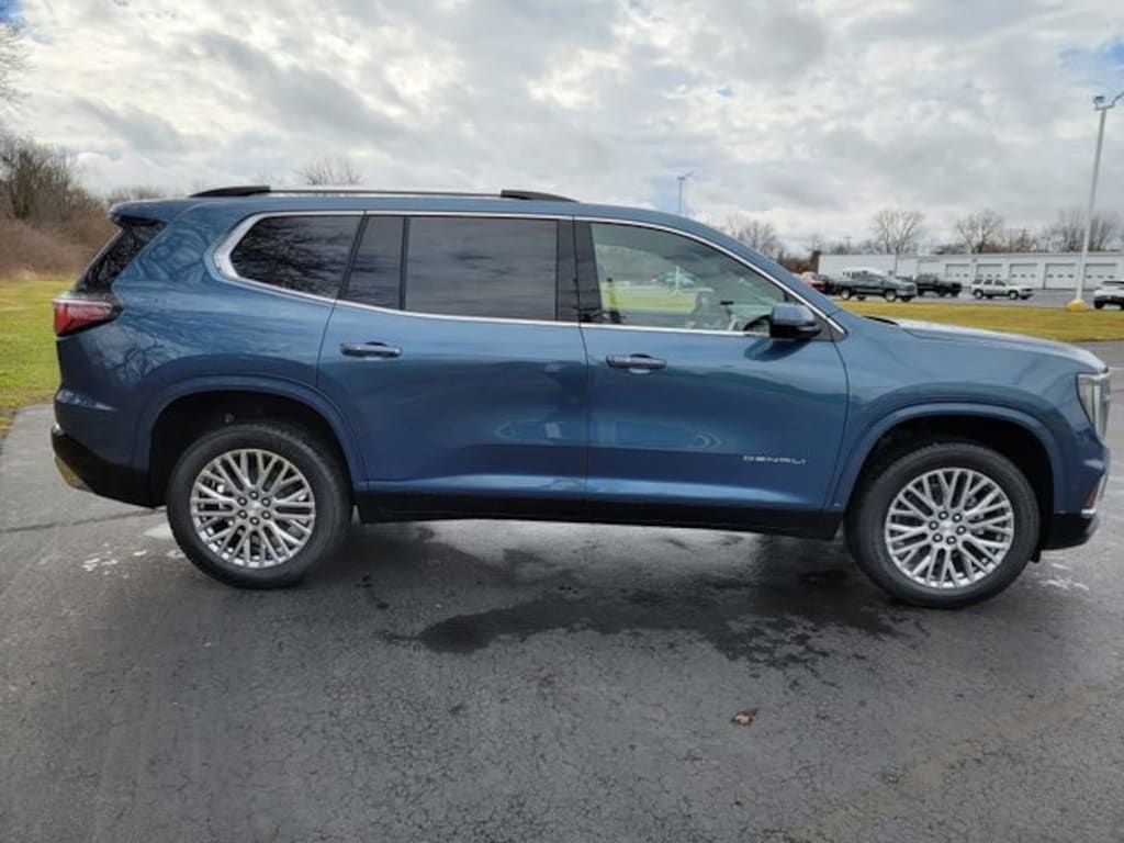 New 2026 GMC Acadia Denali SUV