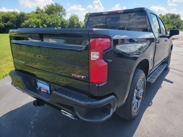 2023 Chevrolet Silverado 1500 RST photo 3