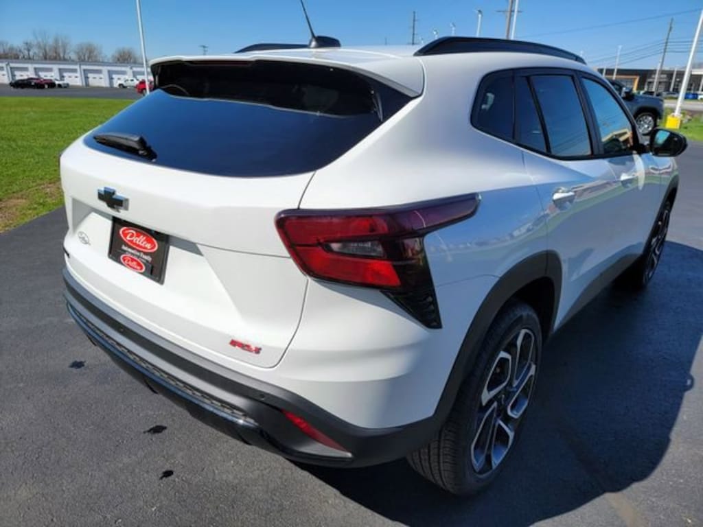 New 2026 Chevrolet Trax 2RS SUV