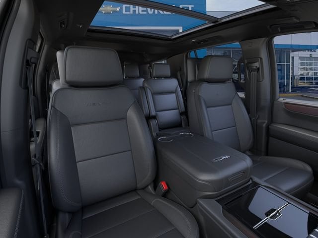 2026 GMC Yukon Denali - Photo 16