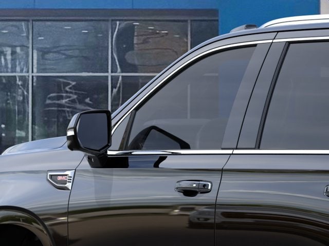 2026 GMC Yukon Denali - Photo 12