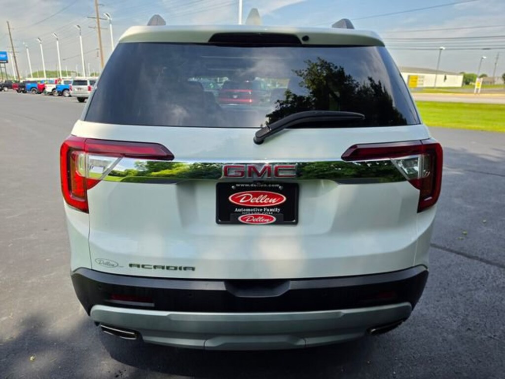 Used 2020 GMC Acadia SLT SUV
