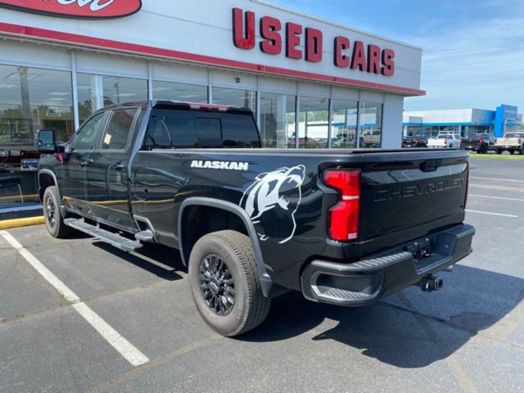Used 2025 Chevrolet Silverado 3500 HD LT Truck