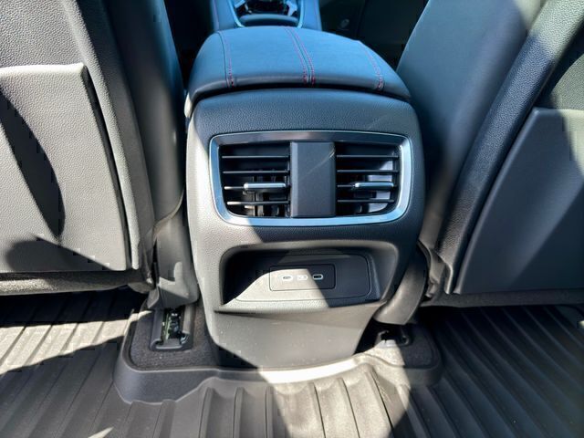 2026 Acura RDX A-Spec Package - Photo 10