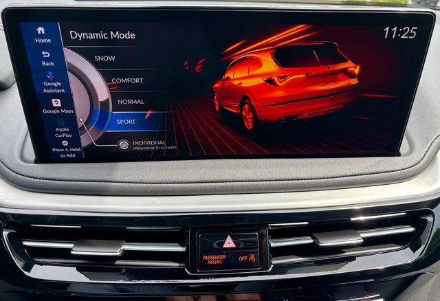 New 2026 Platinum White Pearl Acura FWD Technology Package image 21