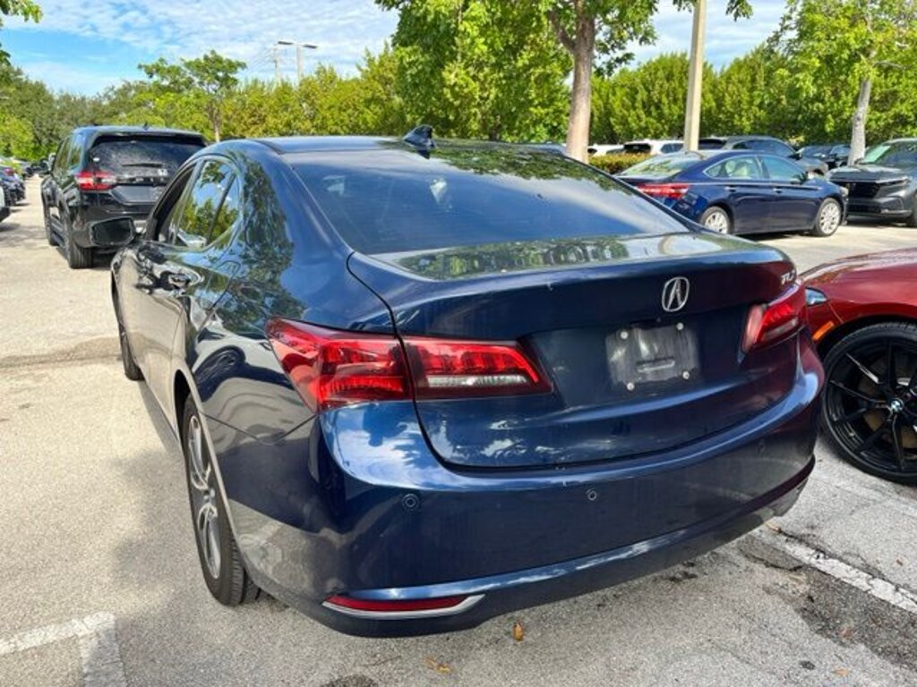 Used 2017 Acura TLX V6 with Advance Package Sedan