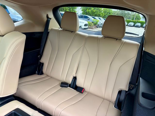 New 2026 Platinum White Pearl Acura SH-AWD image 10