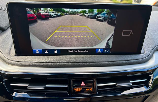 New 2026 Platinum White Pearl Acura SH-AWD image 23