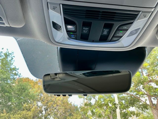 New 2026 Solar Silver Metallic Acura Advance Package image 42