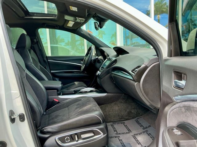 Used 2019 White Diamond Pearl Acura 3.5L Tech & A-Spec Pkgs image 16