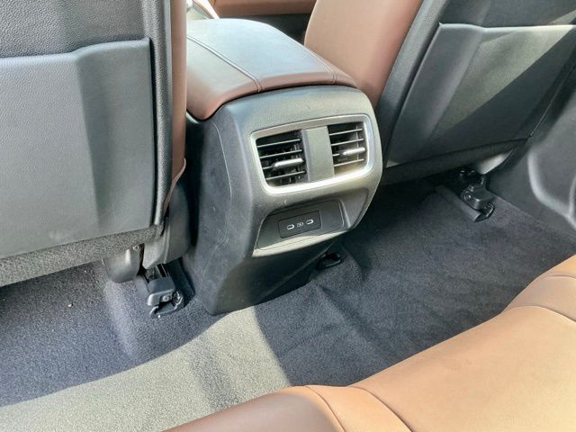 Certified Used 2024 Platinum White Pearl Acura Technology Package image 10