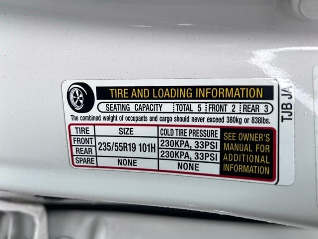 Certified Used 2023 Platinum White Pearl Acura Technology Package image 10