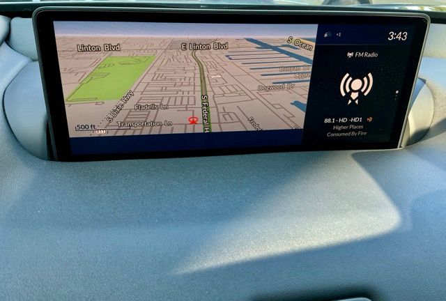 Certified Used 2025 Liquid Carbon Metallic Acura Technology Package image 26