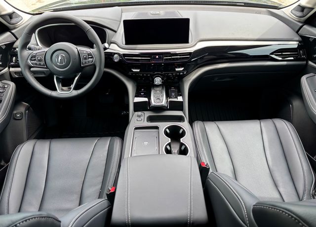 New 2026 Platinum White Pearl Acura FWD Technology Package image 14