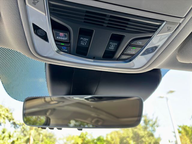 New 2026 Liquid Carbon Metallic Acura Technology Package image 32