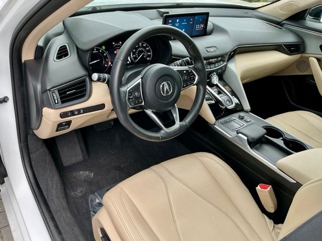 Used 2023 Platinum White Pearl Acura  image 16
