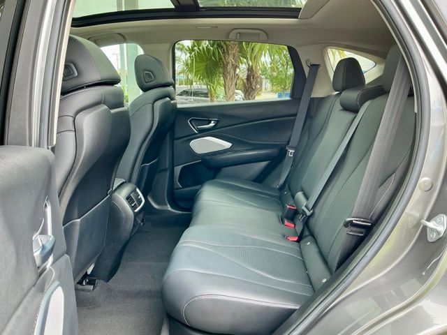 Certified Used 2023 Liquid Carbon Metallic Acura Technology Package image 9