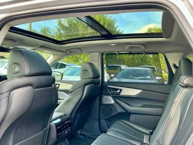 New 2026 Solar Silver Metallic Acura FWD Technology Package image 11