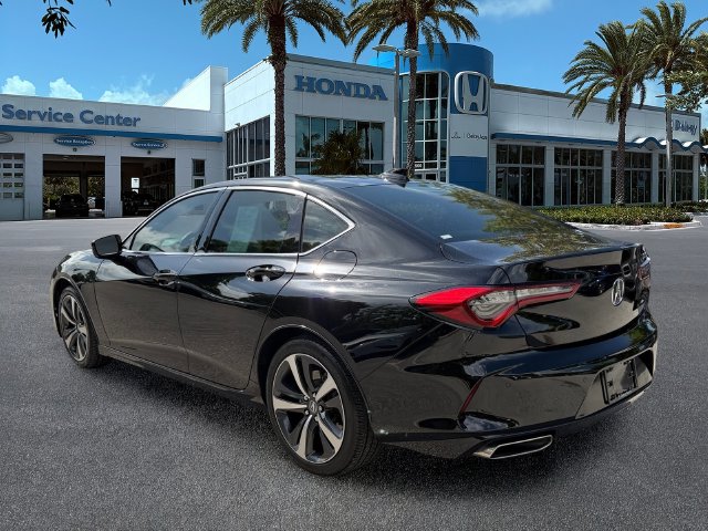 Certified Used 2025 Majestic Black Pearl Acura Technology Package image 6