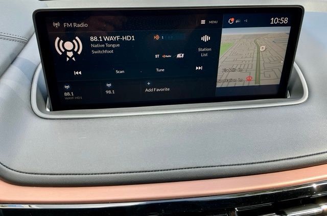 Certified Used 2023 Liquid Carbon Metallic Acura SH-AWD Technology Package image 32