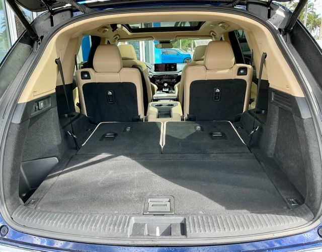 Certified Used 2023 Fathom Blue Pearl Acura SH-AWD image 15