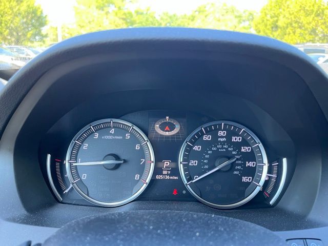Used 2020 Majestic Black Pearl Acura Technology Package image 10