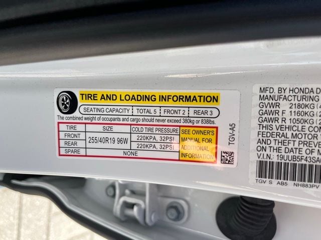 Certified Used 2025 Platinum White Pearl Acura Technology Package image 28