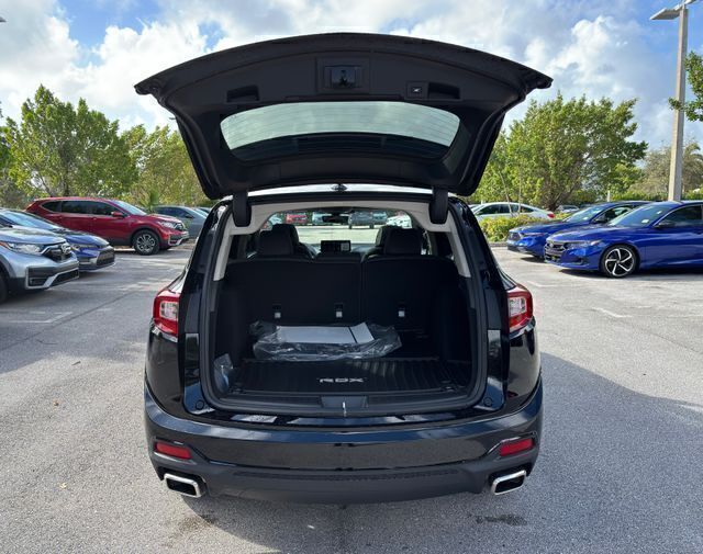 New 2026 Platinum White Pearl Acura Technology Package image 32
