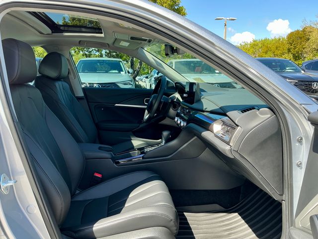 New 2026 Solar Silver Metallic Acura Base image 11