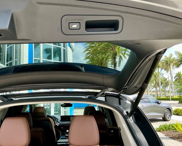 Certified Used 2023 Liquid Carbon Metallic Acura SH-AWD Technology Package image 13