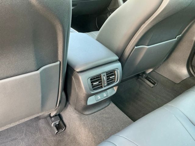 Certified Used 2025 Majestic Black Pearl Acura Technology Package image 10