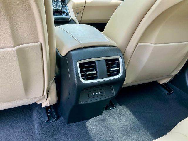 Used 2023 Platinum White Pearl Acura Technology Package image 11