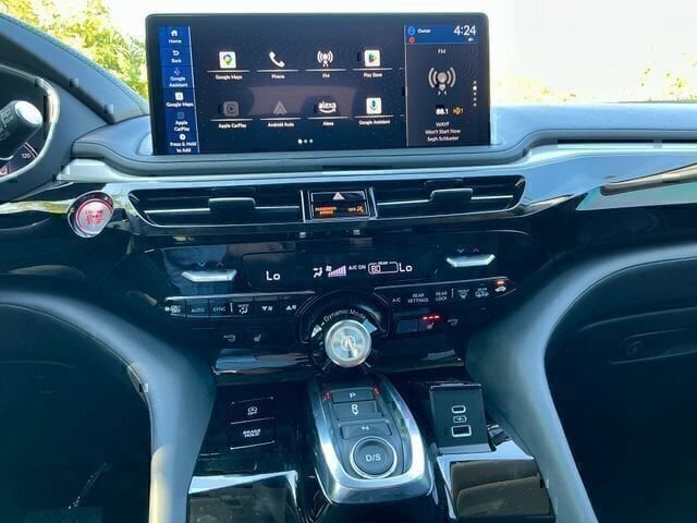 New 2026 Platinum White Pearl Acura FWD Technology Package image 18