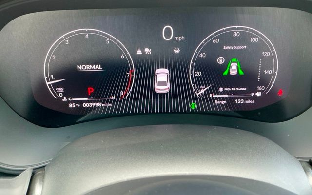 Certified Used 2025 Majestic Black Pearl Acura Technology Package image 25