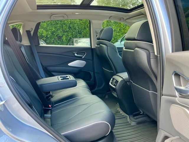 New 2026 Solar Silver Metallic Acura Advance Package image 16