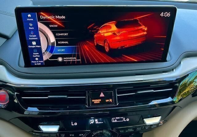 New 2026 Platinum White Pearl Acura FWD Technology Package image 22
