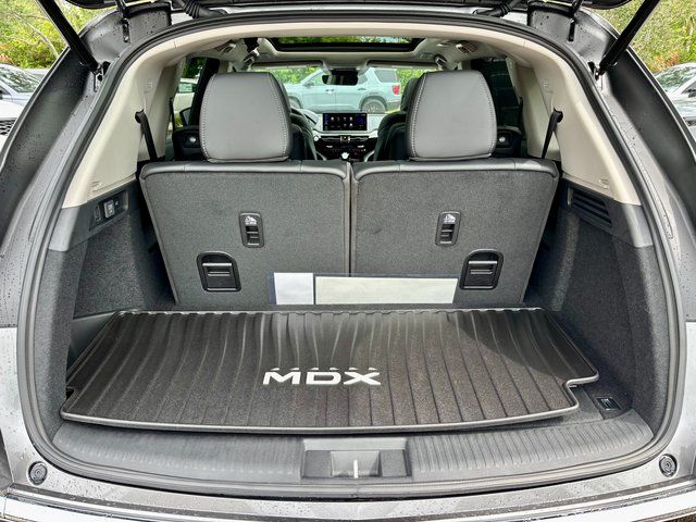 New 2026 Platinum White Pearl Acura FWD Technology Package image 25