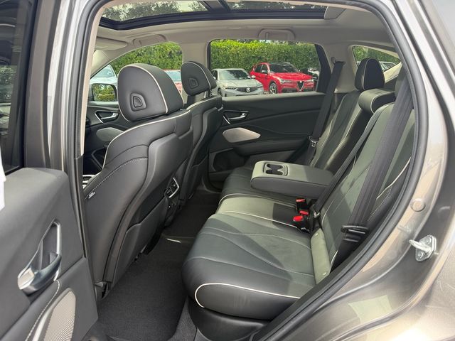 Certified Used 2025 Liquid Carbon Metallic Acura Advance Package image 15