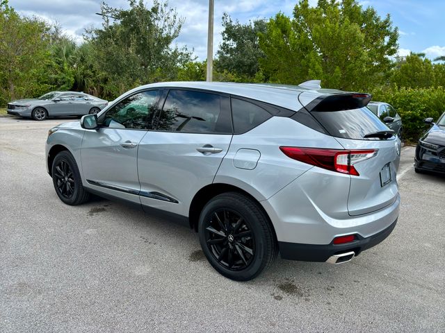 New 2026 Solar Silver Metallic Acura SH-AWD image 4