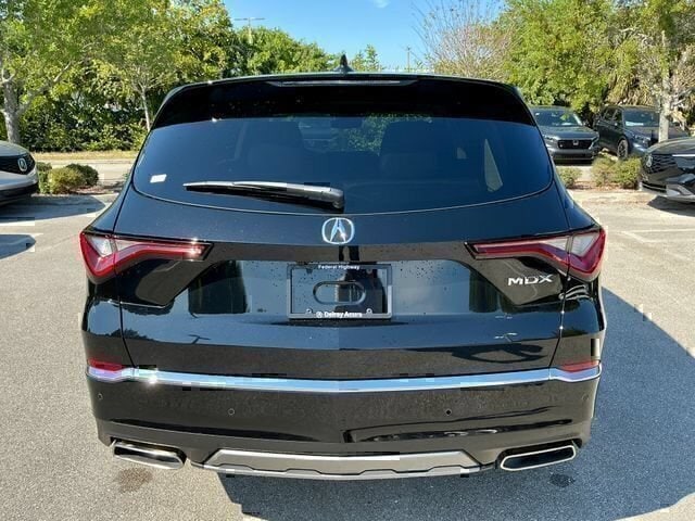 New 2026 Platinum White Pearl Acura FWD Technology Package image 5