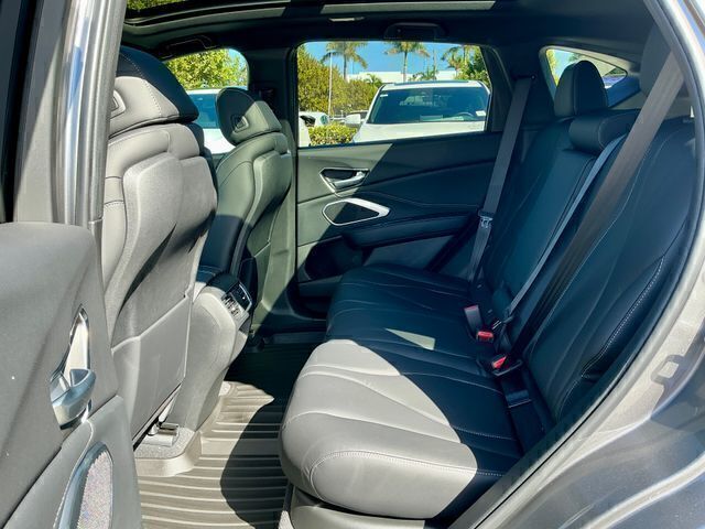 New 2026 Liquid Carbon Metallic Acura SH-AWD image 9