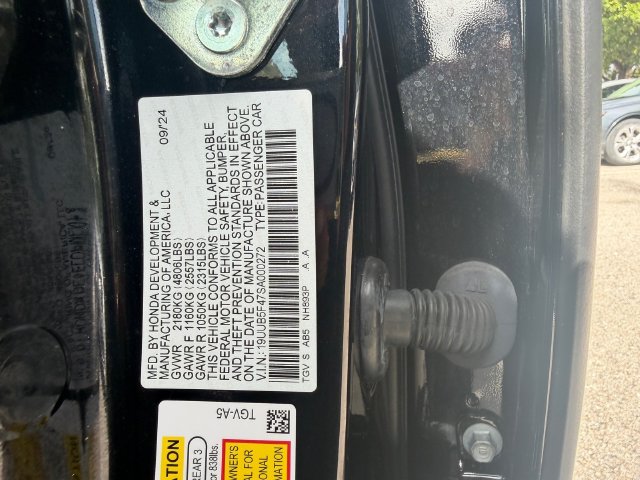 Certified Used 2025 Majestic Black Pearl Acura Technology Package image 20