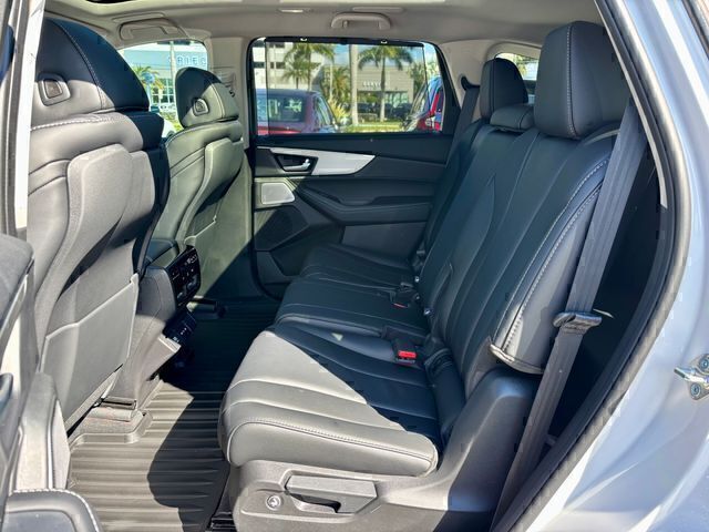 New 2026 Platinum White Pearl Acura FWD Technology Package image 9