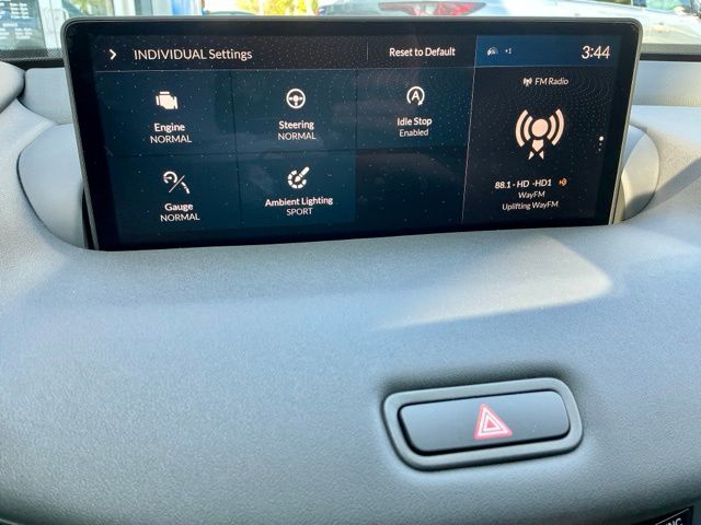 Certified Used 2025 Liquid Carbon Metallic Acura Technology Package image 34