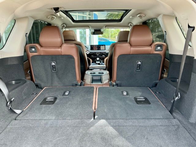 Certified Used 2023 Liquid Carbon Metallic Acura SH-AWD Technology Package image 15