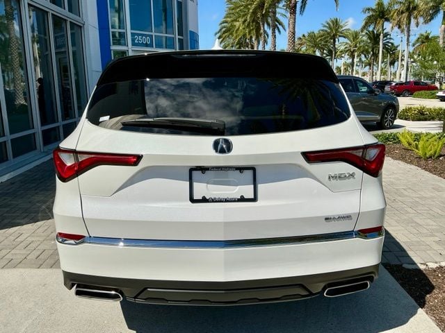 Certified Used 2023 Platinum White Pearl Acura SH-AWD image 5