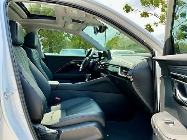 New 2026 Platinum White Pearl Acura Base image 12